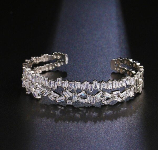 Baguette Stone Studded Openable Bracelet